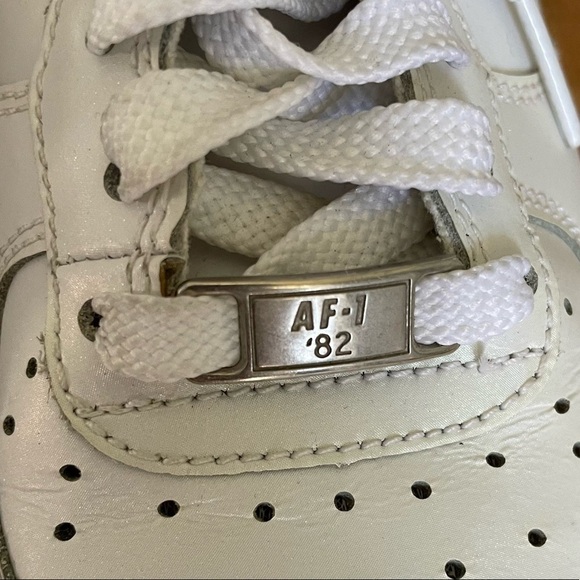 NIKE AIR FORCE 1 LE (GS) Shoes Women’s 6.5 - Picture 5 of 13